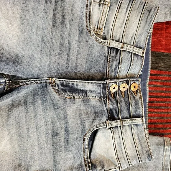 👀 Vanilla Star High Rise Skinny Jeans size 5 - Picture 3 of 8